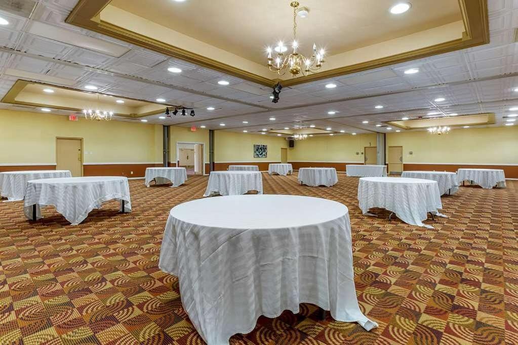 Clarion Inn & Suites, Roswell Zewnętrze zdjęcie