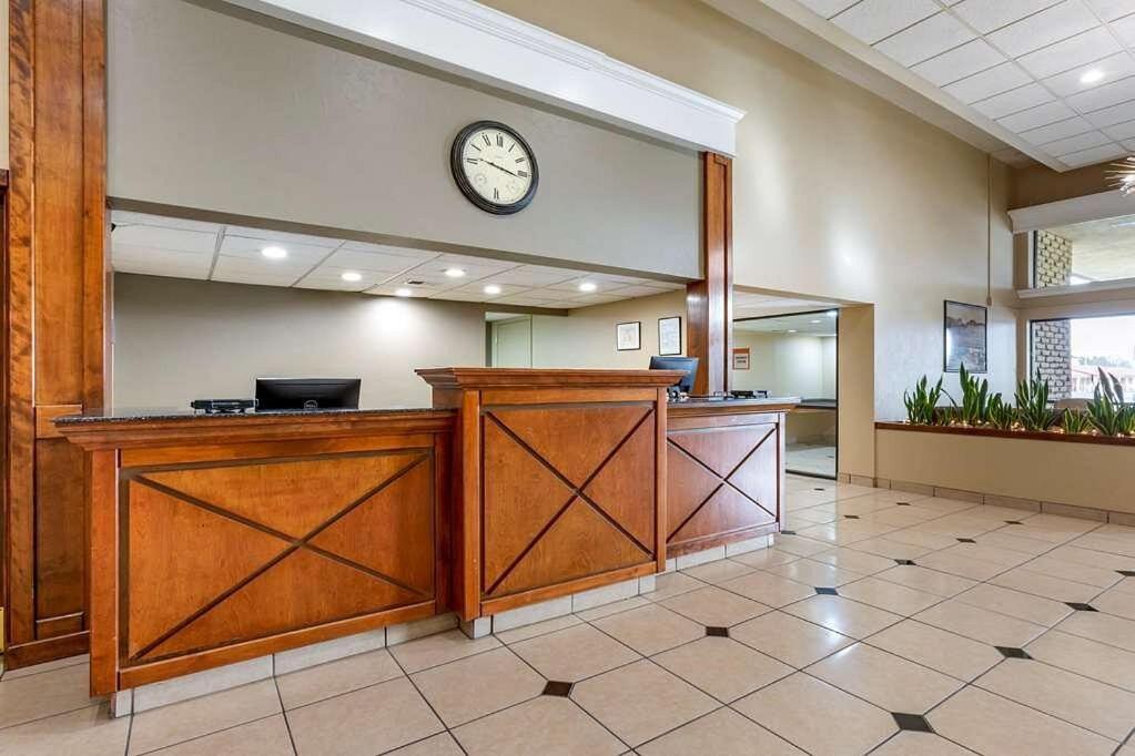 Clarion Inn & Suites, Roswell Zewnętrze zdjęcie