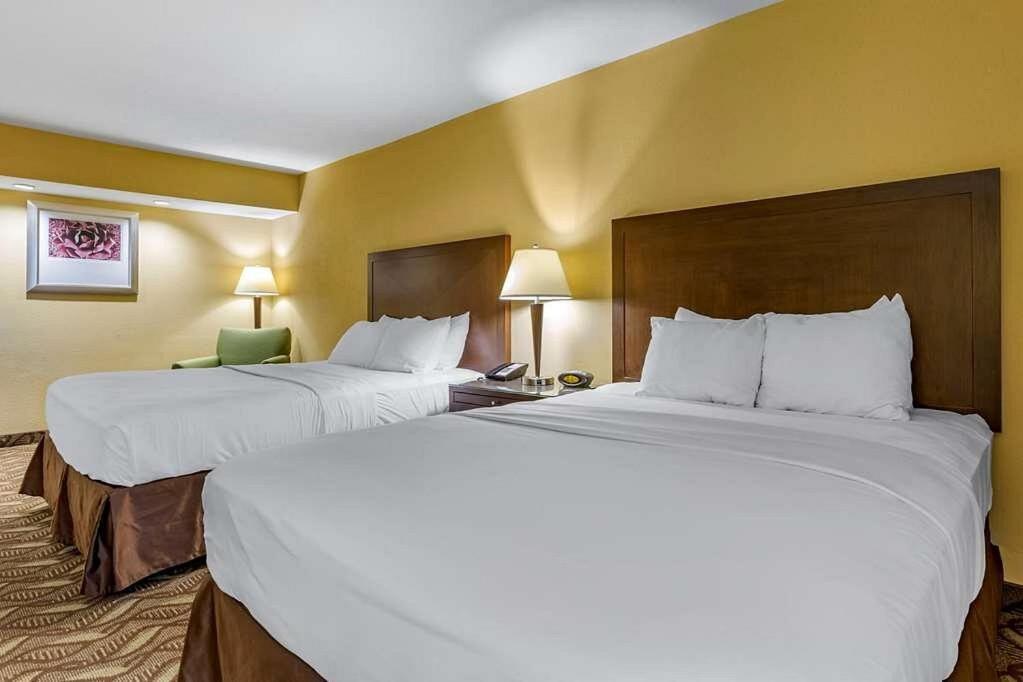 Clarion Inn & Suites, Roswell Zewnętrze zdjęcie