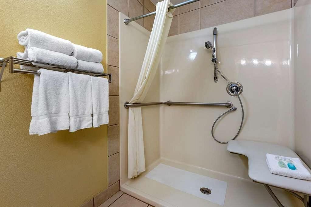 Clarion Inn & Suites, Roswell Zewnętrze zdjęcie